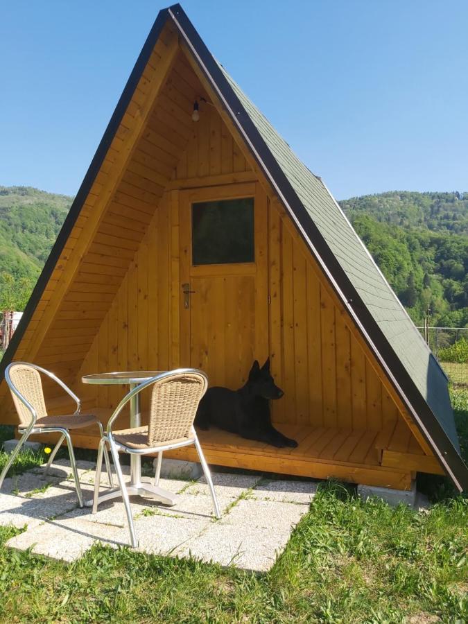 Glamping Hiske Petrin Hotel Толмин Екстериор снимка