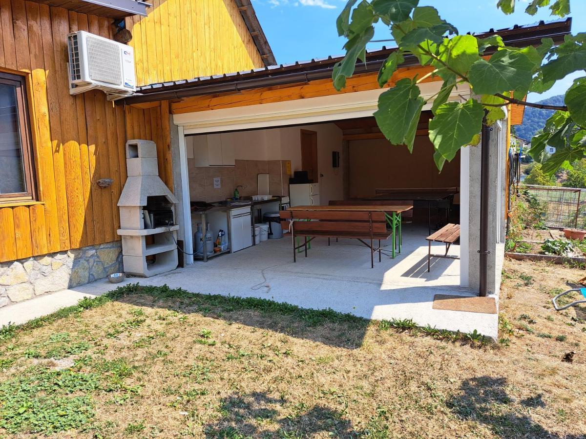 Glamping Hiske Petrin Hotel Толмин Екстериор снимка