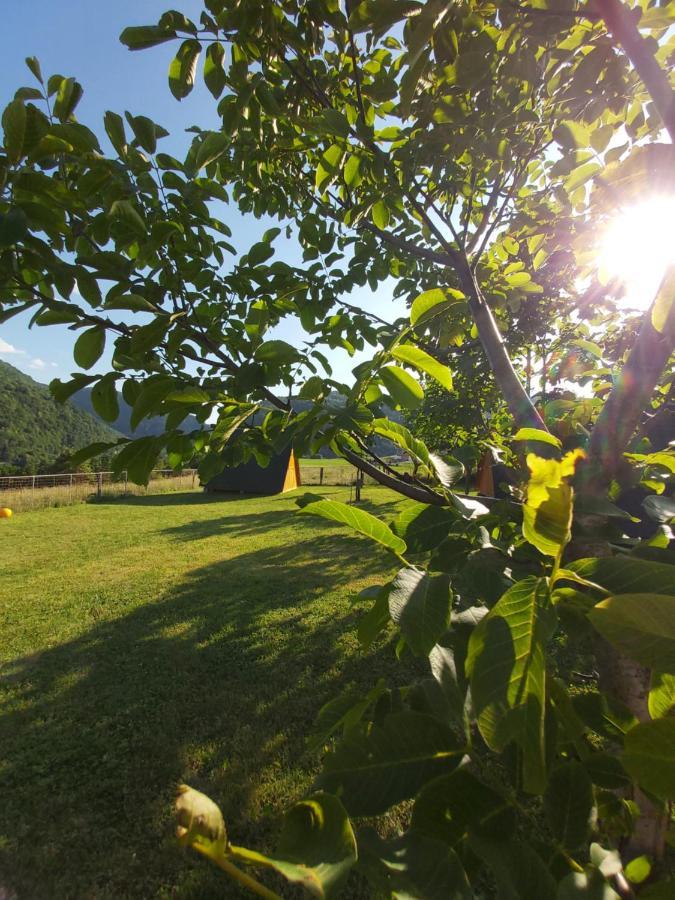 Glamping Hiske Petrin Hotel Толмин Екстериор снимка